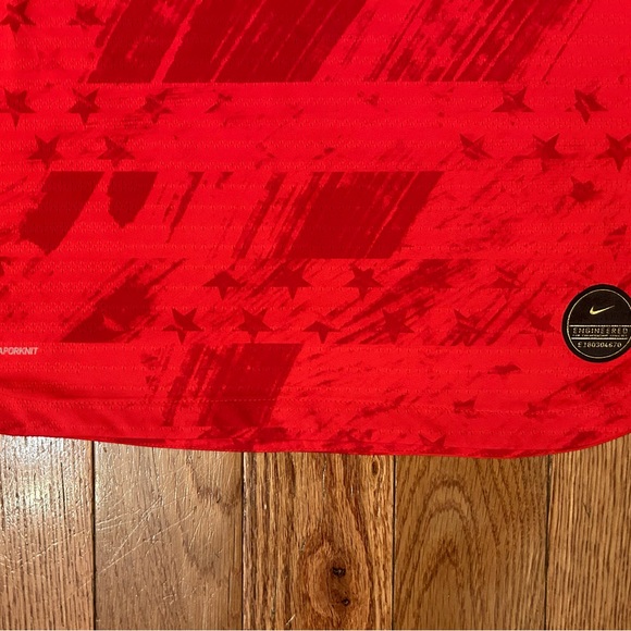 USA 2019 WC Nike Jersey Size Medium Women’s - Picture 2 of 4